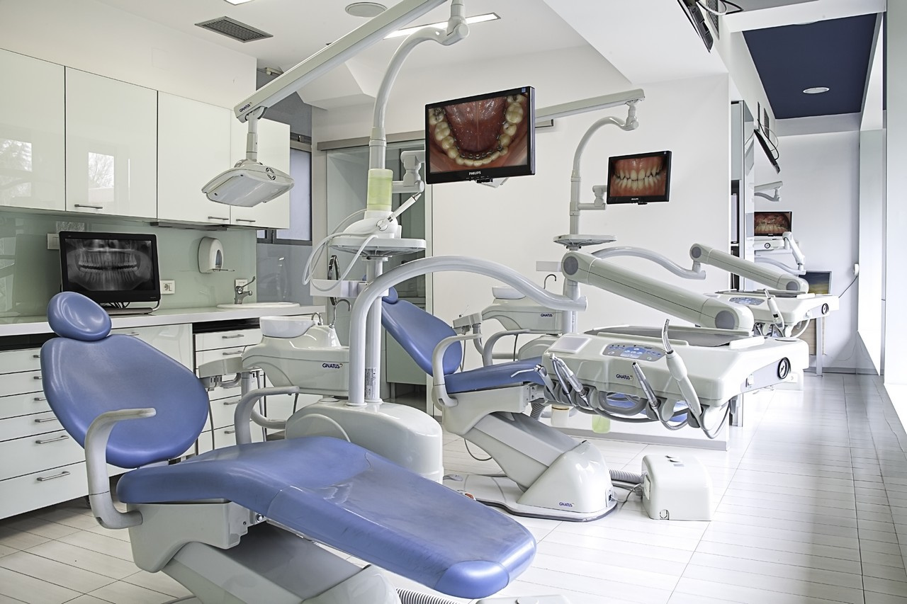 Seven Things You Should Know About Dental Clinic In Dubai - Exact Viral