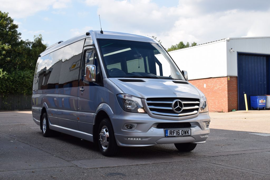 Minibus Hire Manchester A Much Better Option | Dial: 0161 864 1212